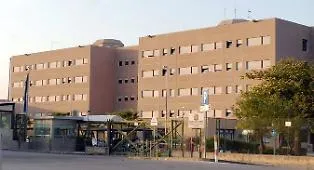 Pestaggio dopo lite in famiglia, 32enne arrestato per omicidio preterintenzionale: la vittima mor&igrave; dopo 48 ore