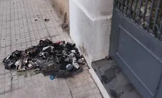 Atto vandalico contro la sede dell&rsquo;associazione Lamba Doria: bruciata della plastica all&rsquo;ingresso