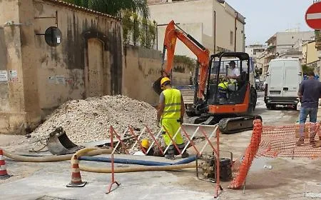 Siracusa, emergenza acqua senza fine: rete colabrodo e guasti continui