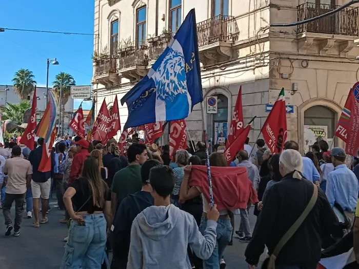 Siracusa, un migliaio di partecipanti al corteo Pro Palestina