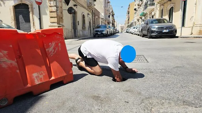 Voragine in via Montegrappa a Siracusa: cittadini in allarme