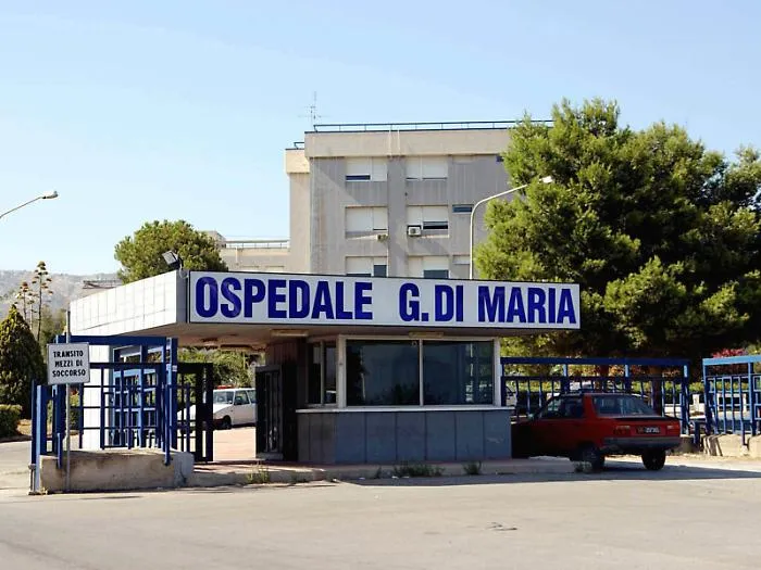 Ospedale di Avola, attese fino a sei mesi per una risonanza magnetica