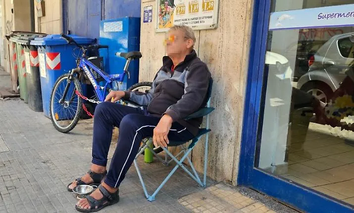 &laquo;Il mio cuore &egrave; qui&raquo;: la vita ai margini di Tom, innamorato di Siracusa